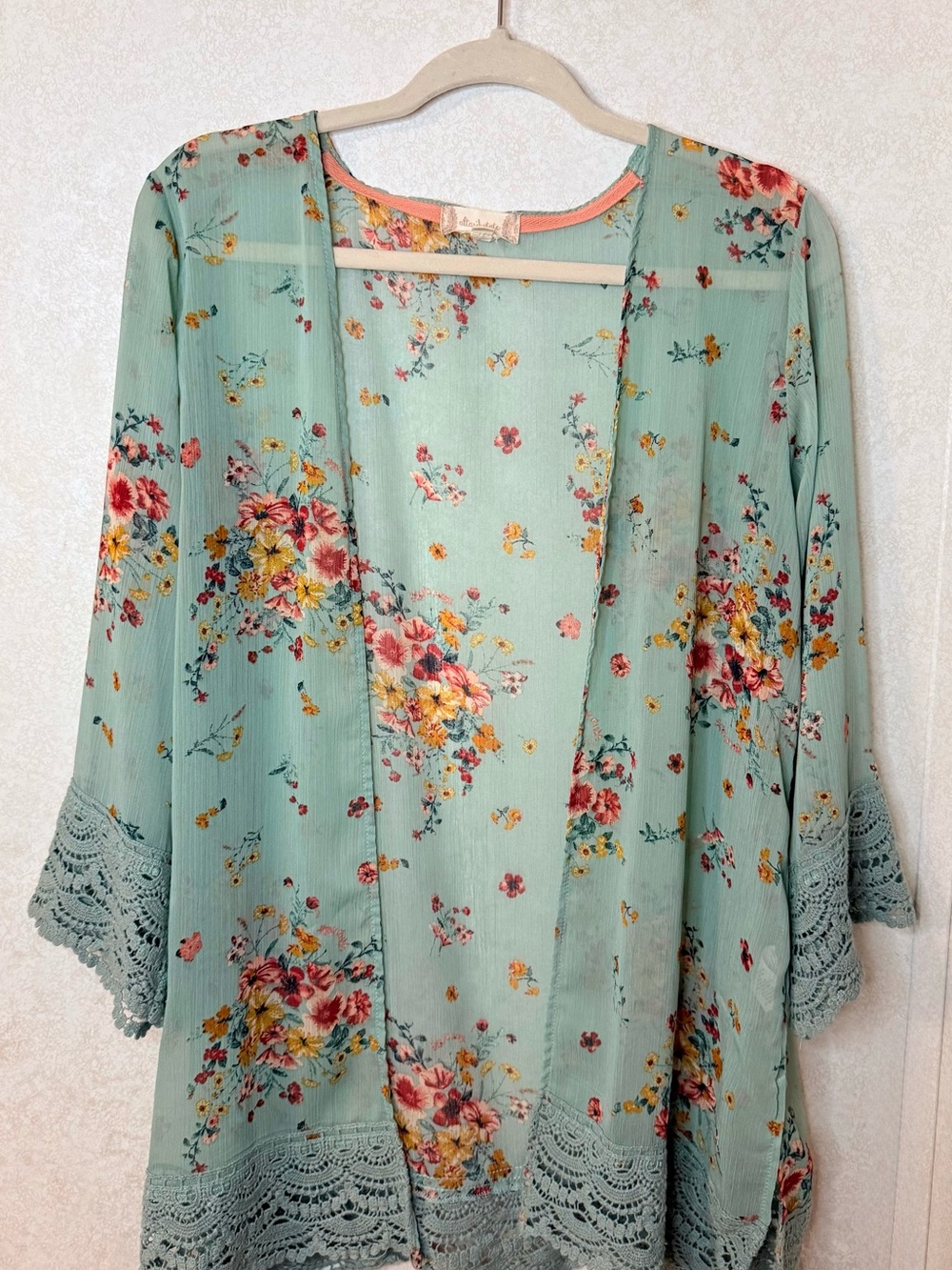 Altar'd State Mint Floral Lace-Trim Kimono